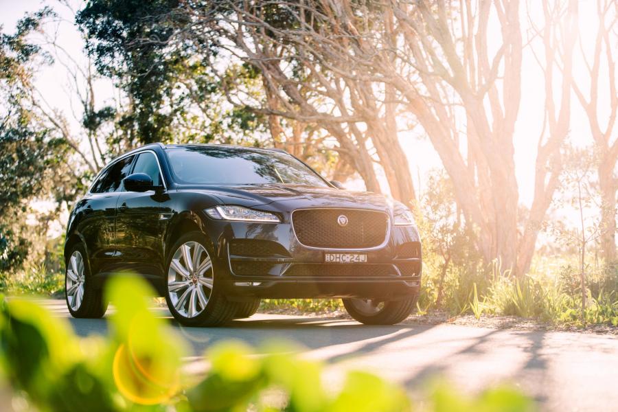  Jaguar F-Pace 30d AWD Portfolio 2016 года  (AU) (фото 9 из 9)
